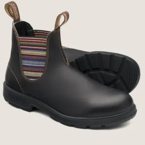 Blundstones #1409 Chelsea Boots in Stout Brown with Multicolored Striped Elastic